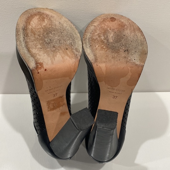 Beau Coops Italy Black Perforated Leather Block Heel Open Toe Bootie Size 37 EUC - Picture 11 of 16